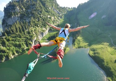 足球直播-世俱杯赛事回看平台用户偏好分析及内容推荐系统