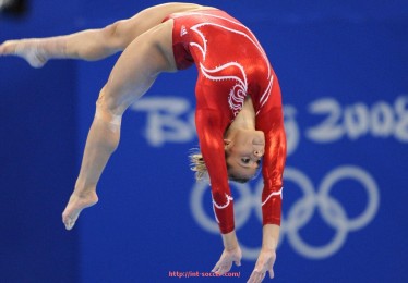 足球直播-世俱杯赞助商权益保障机制及合作风险控制