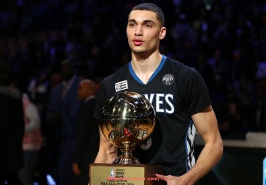 足球直播-客流高峰预警机制构建：世俱杯主办城市应急运力配置策略